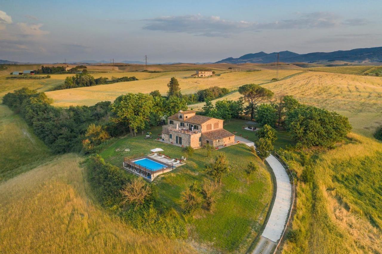 Podere I Sorbi, Spacious Tuscan Villa, Lajatico, Nr Pisa Molino Mazzetti Exterior photo