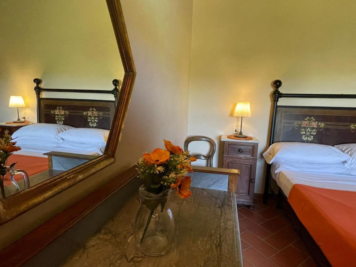 Podere I Sorbi, Spacious Tuscan Villa, Lajatico, Nr Pisa Molino Mazzetti Exterior photo